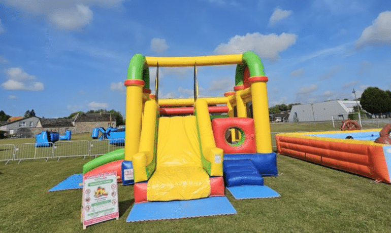 Jeux de baseball et de football gonflables en PVC pour enfants, jeux de fête, sp Jeux de baseball et de football gonflables en PVC pour enfants, jeux de fête, sp